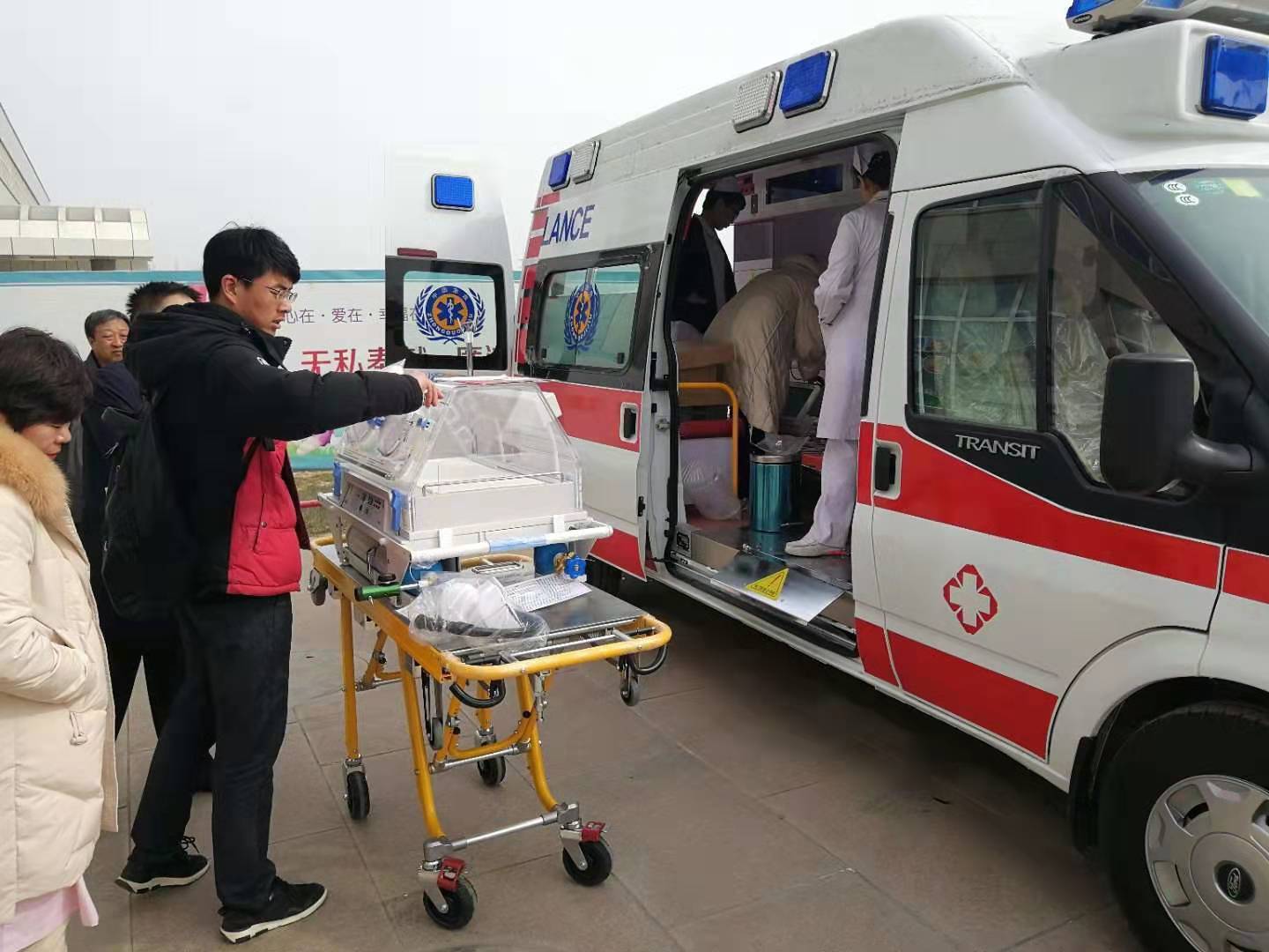 鄱阳县救护车转院